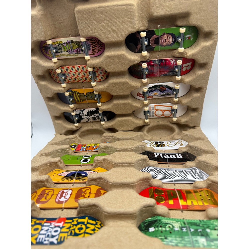 Tech Deck Plan B Toy Machine Fingerboard Collection 18 Piece Set Felipe Gustavo - Picture 9 of 9